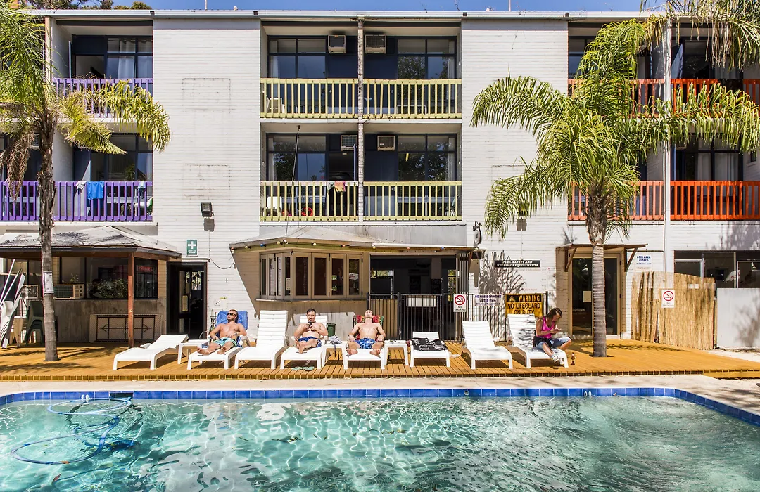 Billabong Backpackers Resort-1
